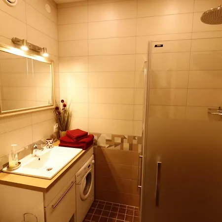 Apartment Akord Centrum With Free Parking